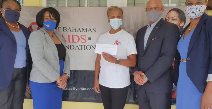 Rotary Club of South-East Nassau donates to The Bahamas AIDS Foundation